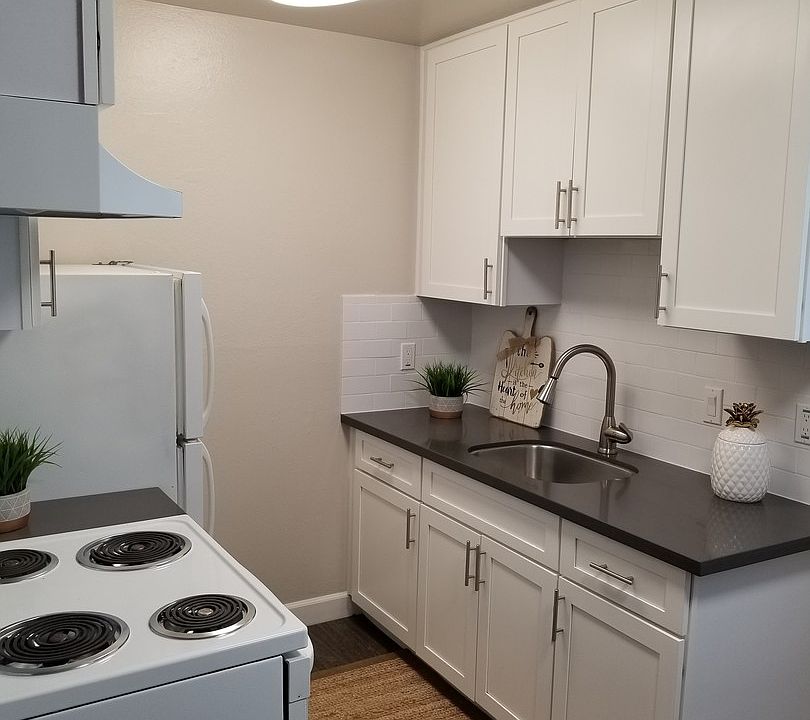 1st image of 2412 Q St APT 1