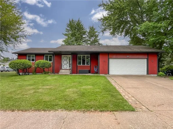2105 Sunray Circle, Eau Claire, WI 54703