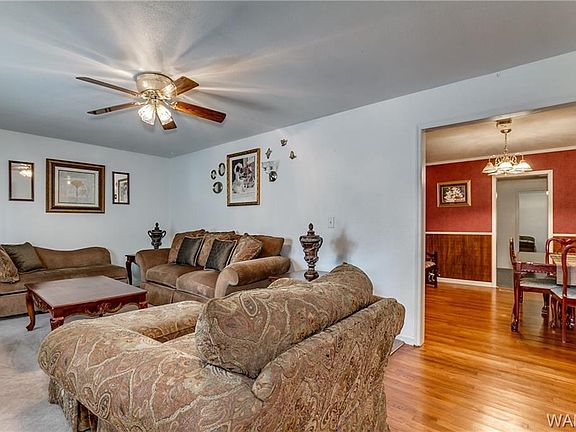 5th image of 4364 30th Ave E