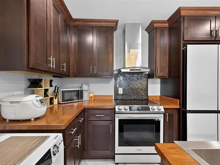 1075 Peachtree Walk NE #A512 — Photo 13