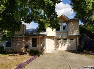 7718 Clay Ridge Dr, San Antonio, TX 78239