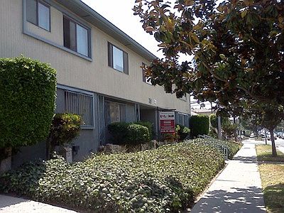4th image of 752 S Wilton Pl APT 2
