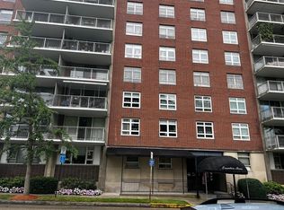 80 Salisbury St Unit 302, Worcester, MA 01609