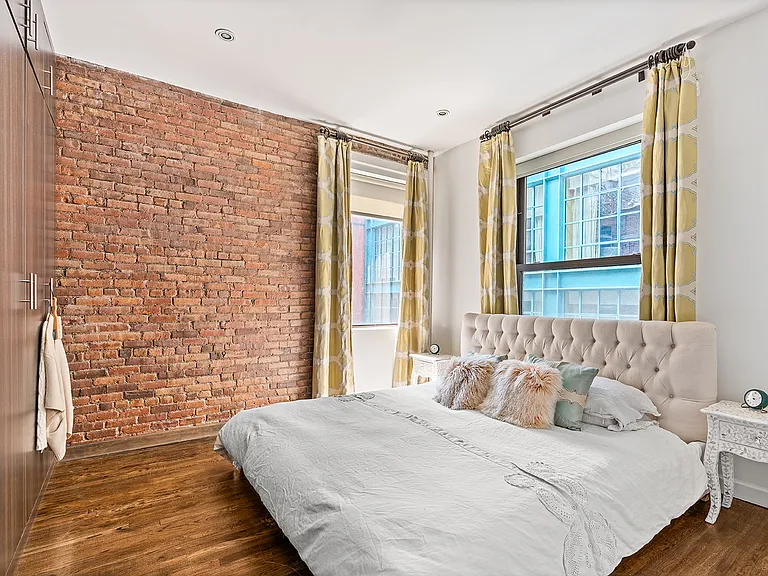160 Chambers St #3 — Photo 6