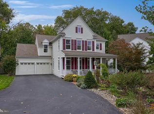 6 Thicket Ln, Lancaster, PA
