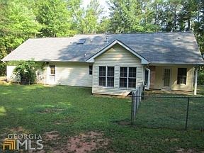 2nd image of 15 Norma Ln