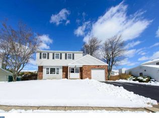 705 Warwick Rd, Fairless Hills, PA 19030