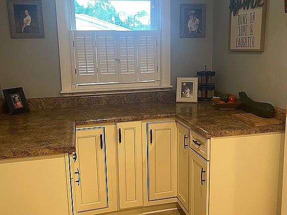 3rd image of 6563 Harmony Dr