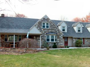712 Cedar Hill Rd, Ambler, PA 19002