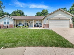 3847 Trinity Cir, Florissant, MO 63034