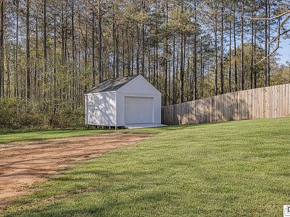 2nd image of 119 Sandy Ridge Rd