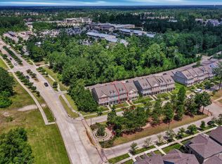 11 Kendrick Pines Blvd, The Woodlands, TX 77389