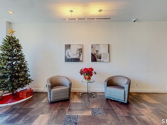 3rd image of 50 Glenbrook Road APT 4E