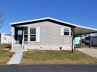 36125 Overlook Dr, Dade City, FL 33525