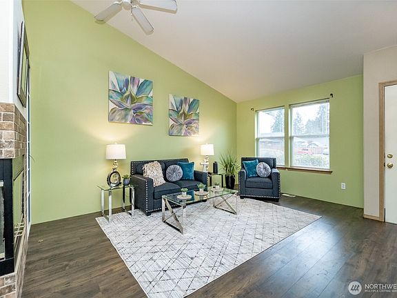 4th image of 3303 18th Street Pl SW