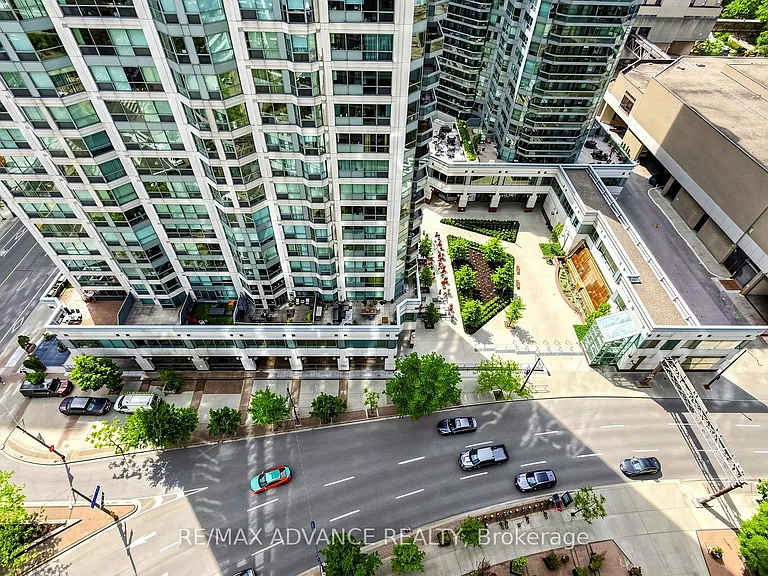 12 Yonge St #1805 — Photo 35