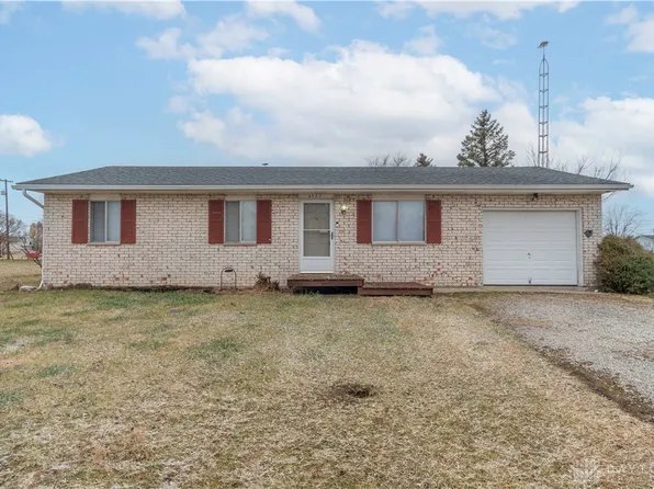 4587 Vermont Dr, Sidney, OH 45365