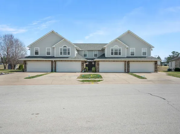 44 Brooke Cir, Morton, IL 61550