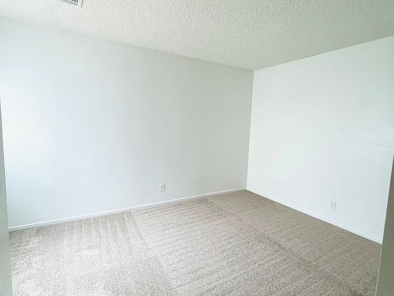 842 Casmalia Ln — Photo 34