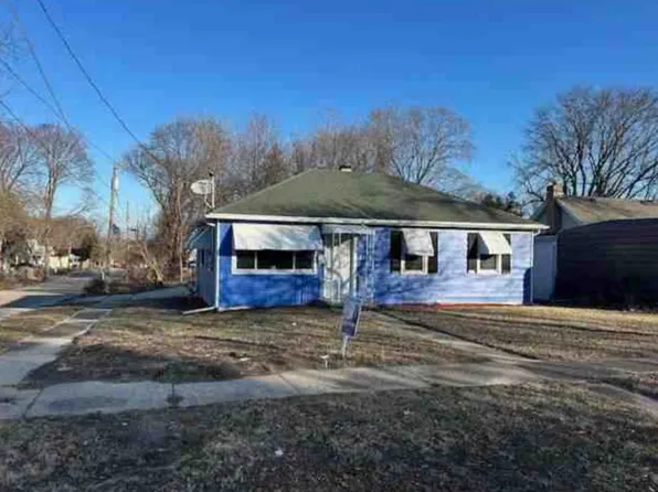 1149 Fairview Ave, Rockford, IL 61101