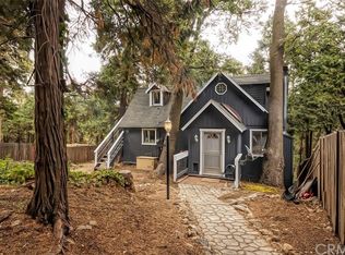 23687 Scenic Dr, Crestline, CA 92325
