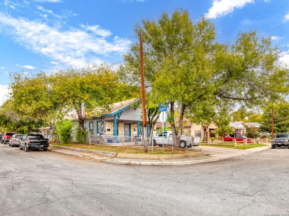 1055 SANTA MONICA ST, San Antonio, TX 78201