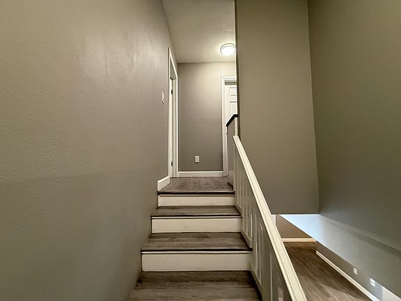 3rd image of 5110 W 1st St