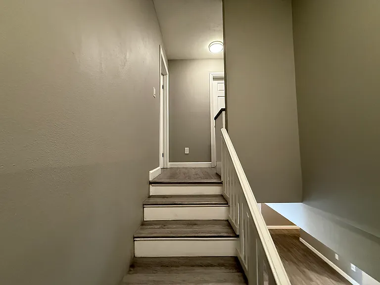 5110 W 1st St — Photo 3