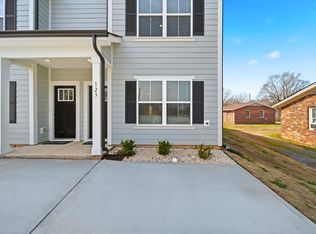 123 18th St NW, Hickory, NC 28601