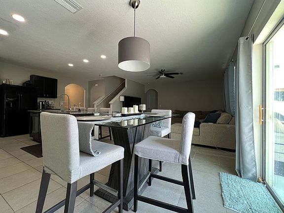 2nd image of 10533 Park Meadowbrooke Dr