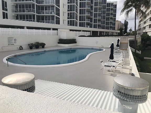 5th image of 3570 S Ocean Blvd APT 712