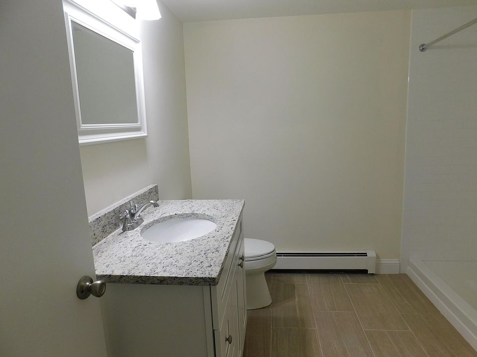 2nd image of 1655 Douglas Ave APT 110