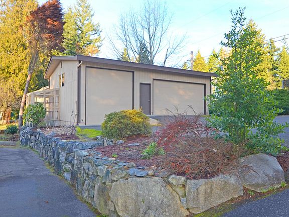 5th image of 6046 Harlow Dr