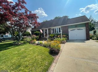 1923 Myrtle Ter, Linden, NJ 07036