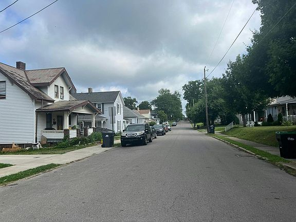 4th image of 148 S Maple Hts