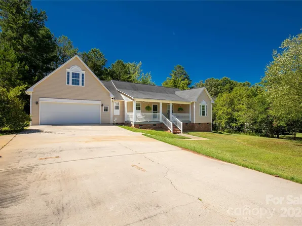 1225 Arundel St, Lancaster, SC 29720