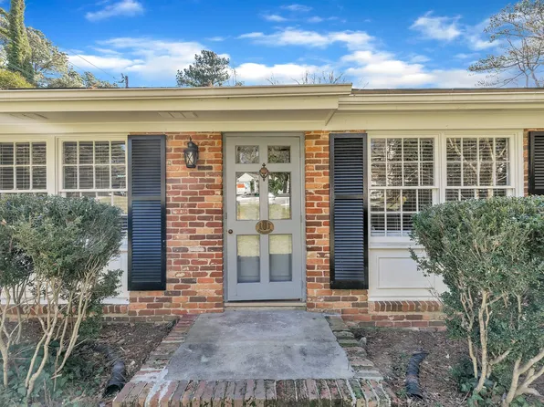 3708 Rock Creek Dr, Raleigh, NC 27609