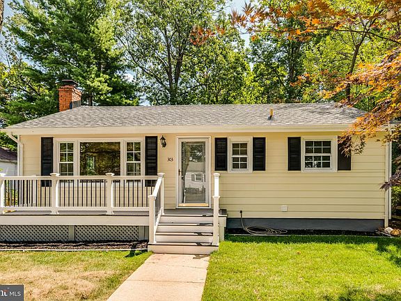 2nd image of 303 Dogwood Dr