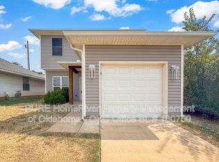 428 Belmont Cir, Edmond, OK 73034
