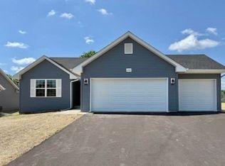 2262 Trevino, Beloit, WI 53511