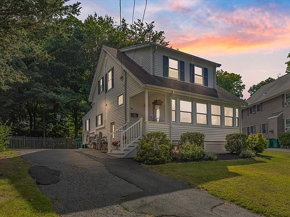 2nd image of 66 Edgemere Rd