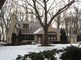 770 Meadow Ln, Elm Grove, WI 53122