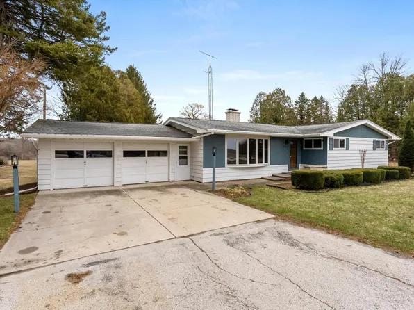 3917 CTH Q HIGHWAY, Manitowoc, WI 54220