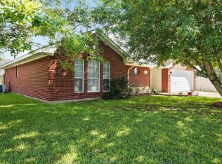 4702 Treadgold Ln, Bryan, TX 77802
