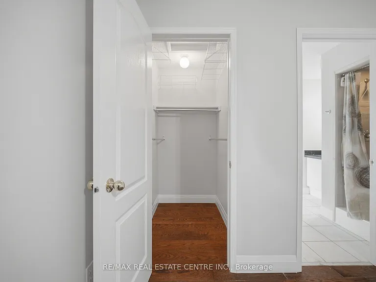 3857 Brinwood Gate #UPPER LEVEL — Photo 24