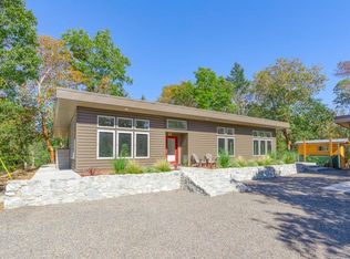 140 Kanaka Flats Rd, Jacksonville, OR 97530