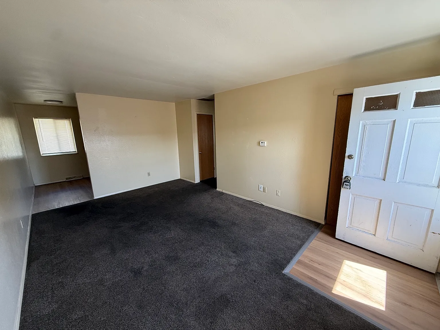 2 bed, 725 sqft, $895 — Photo 3