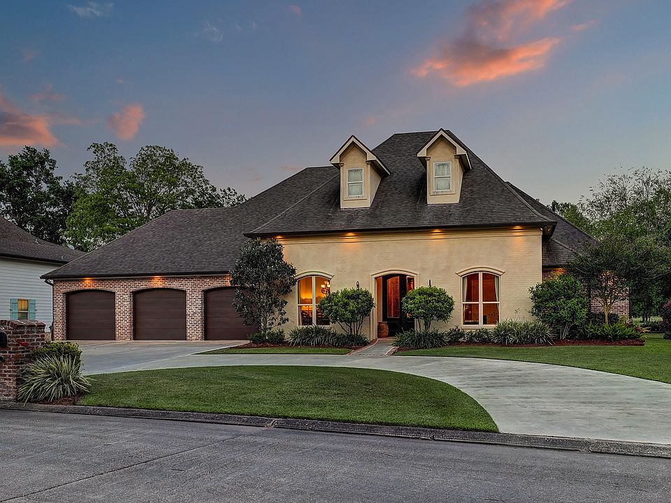 1st image of 2815 Teal Dr