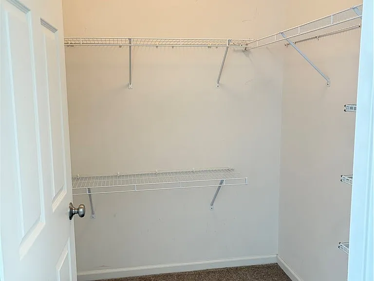 28089 Pembrooke Blvd — Photo 11