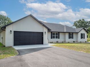 3746 White Oak Rd, Fordland, MO 65652